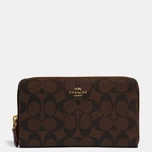 COACH Phone Wallet